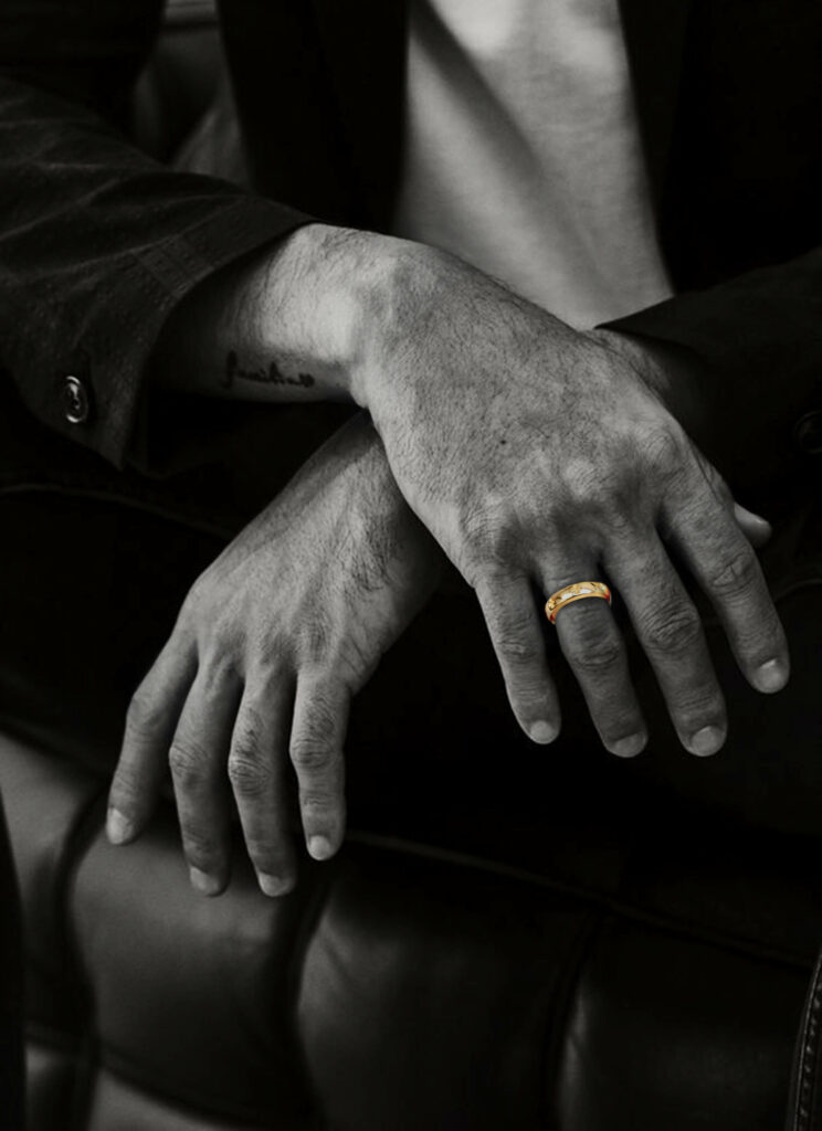 22K GOLD CH PLUS BAND RING 3