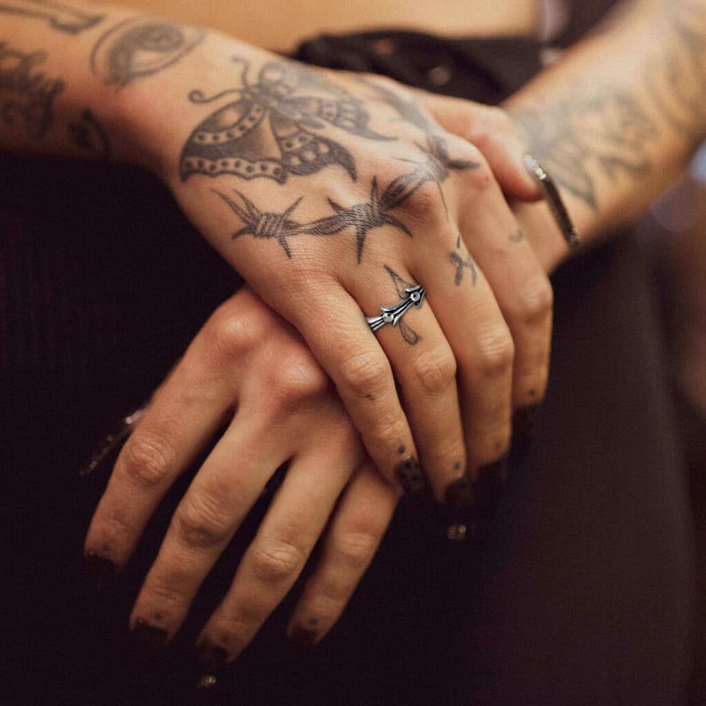 CHROME HEARTS CROSS TAIL RING