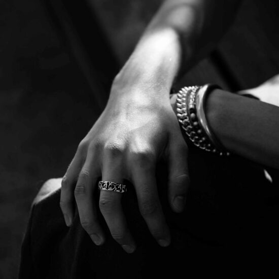CHROME HEARTS ETERNITY VINE RING@2x