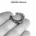 DOUBLE FLORAL CROSS RING