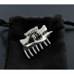 PLUS HAIR CLIP